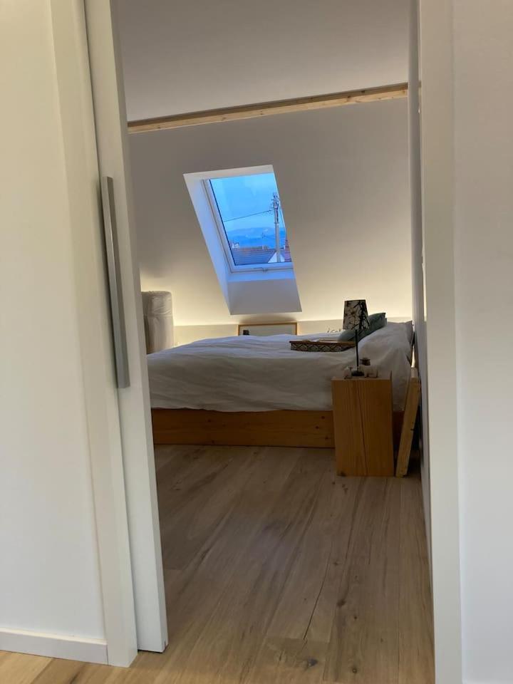 Neues Penthouse-Loft Mit Konuskarte Fuer Gratis Oepnv Leilighet Ehrenkirchen Eksteriør bilde